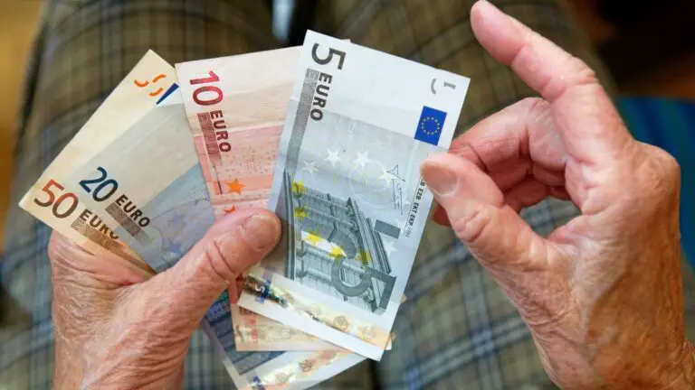 Kann man Sozialhilfe für Betriebskosten eines Fahrzeugs beantragen?