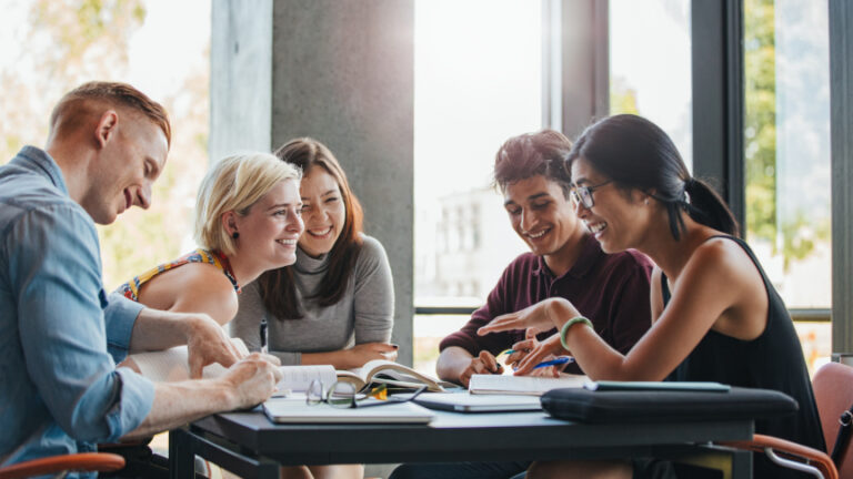 Was bedeutet es, als internationaler Studierender in der Schweiz zu studieren?