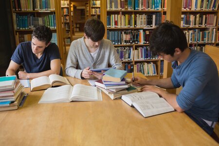 Was muss man wissen, wenn man ein Visum für die Schweiz beantragt, um eine Fachausbildung zu beginnen?