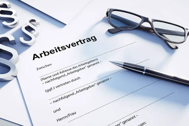 Wie beeinflusst eine Kündigung des Arbeitsvertrags die Krankenkassenprämien?