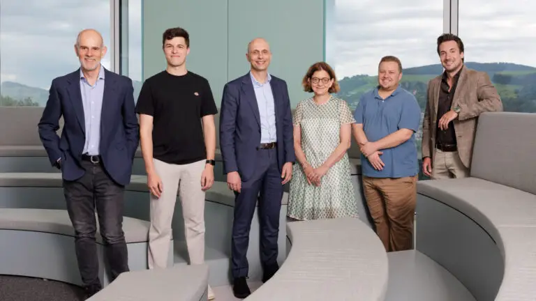Wie fördert die Schweiz Entrepreneurship und Startups durch Bildungsprogramme?