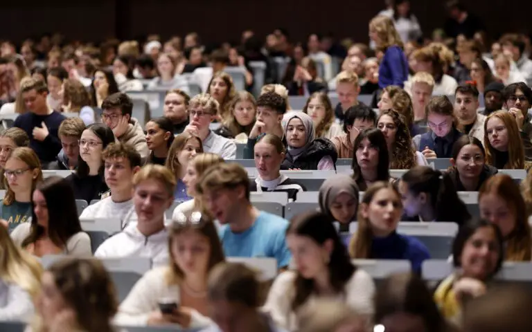 Die Bedeutung von Auslandserfahrungen für Studierende in der Schweiz