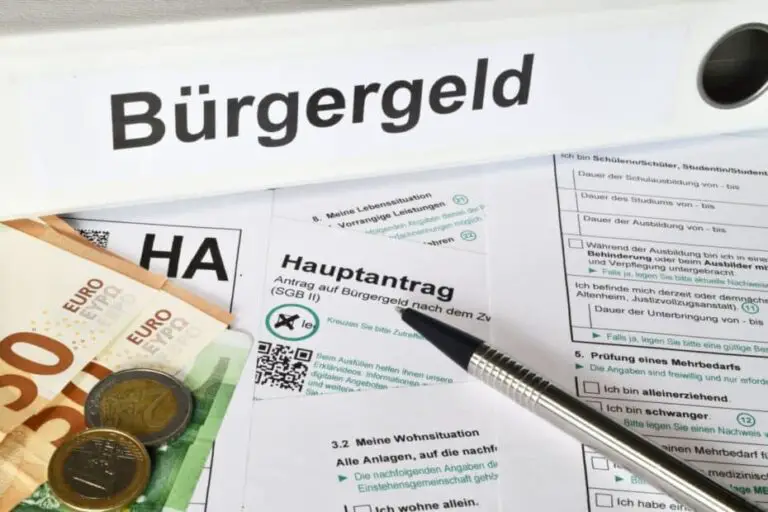 Kann man den Antrag ohne Internet einreichen?