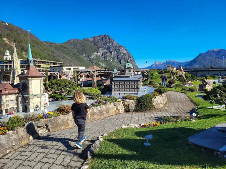 Was muss man über die Anforderungen für den Besuch von Verwandten in der Schweiz wissen?