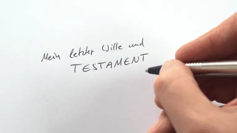 Was muss man über die rechtlichen Bestimmungen beim Thema Erbschaftsplanung in der Schweiz wissen?