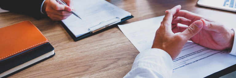 Was passiert, wenn der Arbeitgeber Konkurs anmeldet?