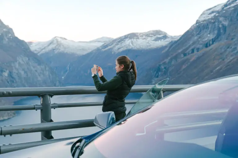 Was sind die besten Tipps, um bei einer Autoversicherung in der Schweiz Geld zu sparen?