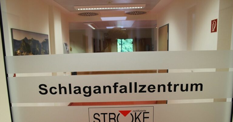 Welche Unterschiede gibt es zwischen regionalen und überregionalen Krankenkassen?