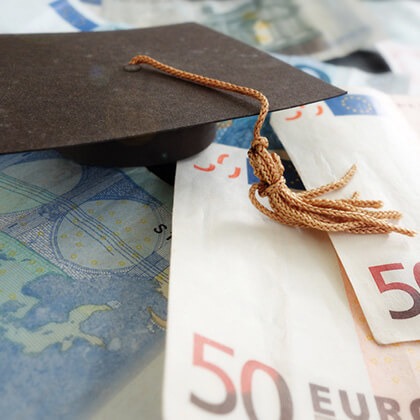 Wie funktioniert das Visumverfahren für Studenten aus Drittstaaten, die an einer Schweizer Universität studieren möchten?
