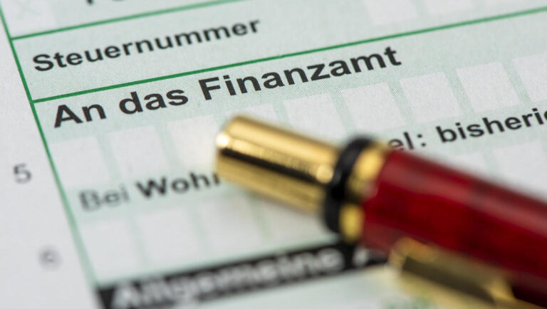 Wie optimiert man die Steuererklärung bei Einkünften aus mehreren europäischen Ländern?