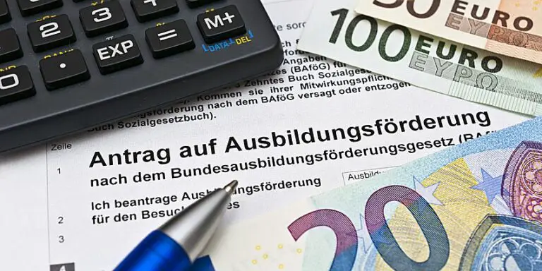 Wie wird Mutterschaftsentschädigung bei Honorarbasis-Jobs berechnet?