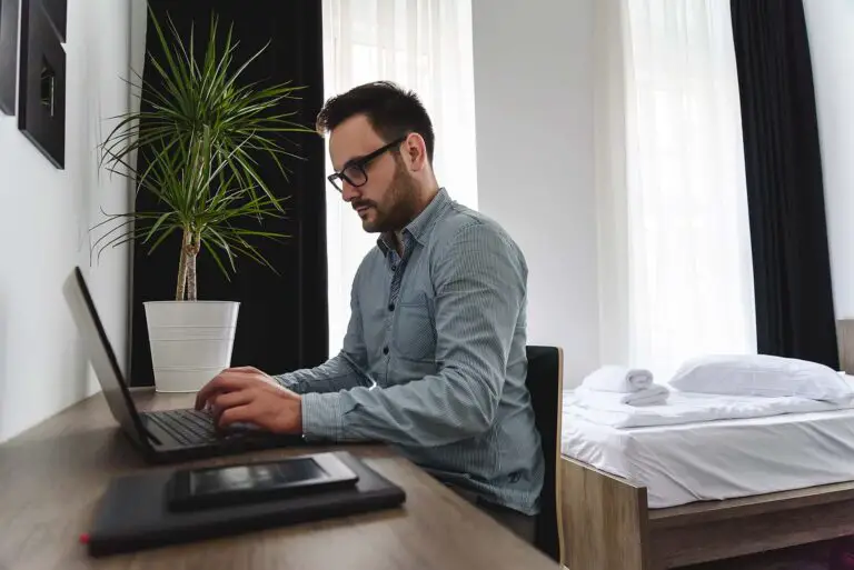 Wie wirken sich Steuerabzüge für Arbeitszimmer auf die Steuerlast aus?